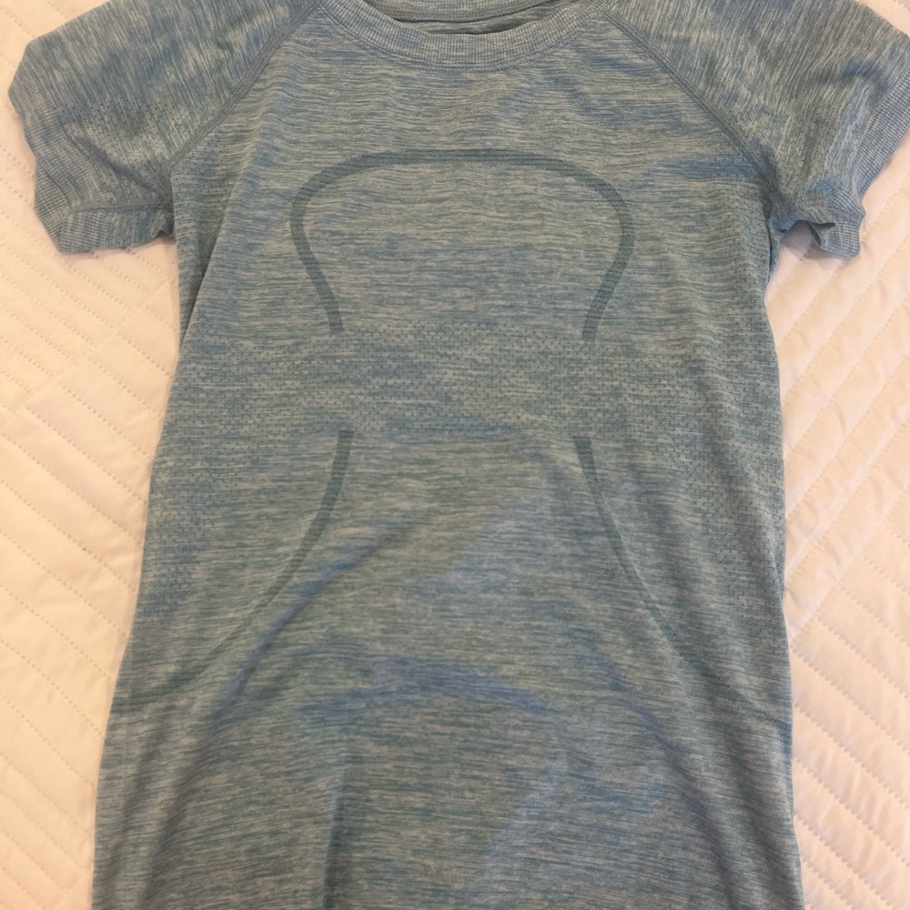 Blue athletic lululemon tee